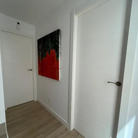 Casa Con Vistas Y Piscina Privada * 말라가